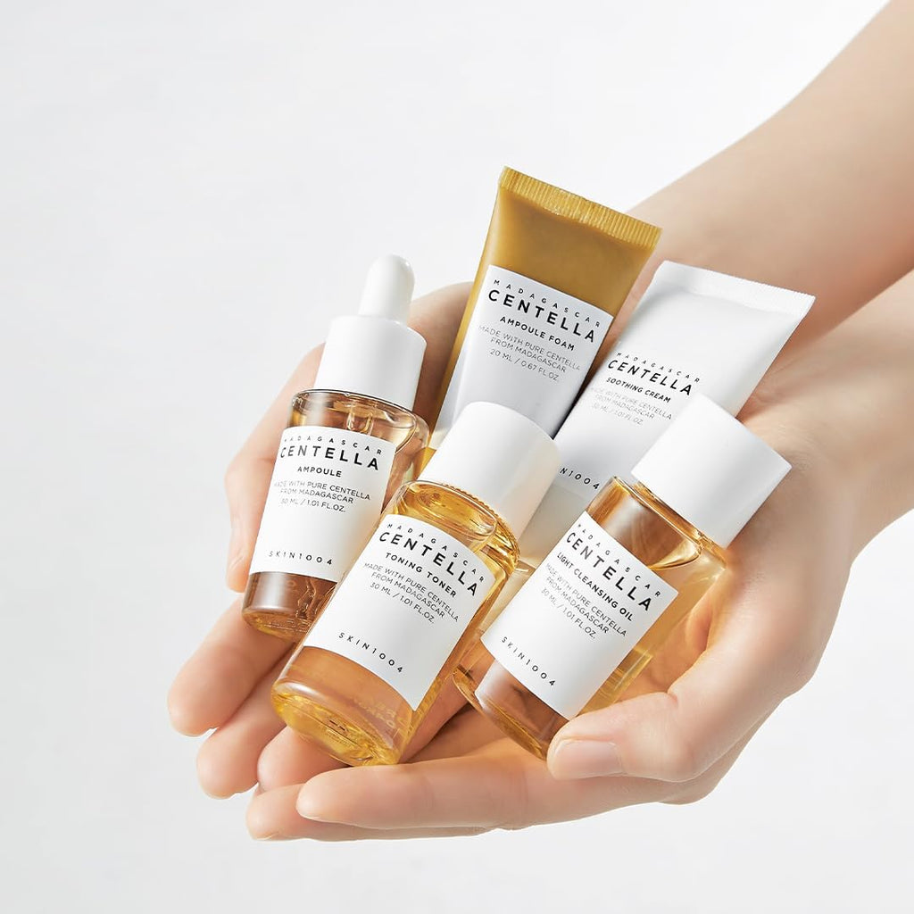 Skin1004 Madagascar Centella Travel Kit (Hidratante, Tónico, Suero, Aceite y Espuma Limpiadora)