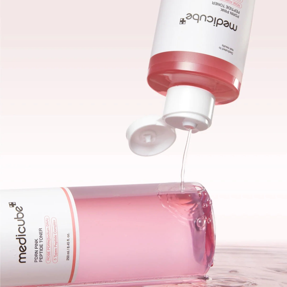 Medicube PDRN Pink Cica Soothing Toner (Tónico Hidratante y Calmante) 250ml